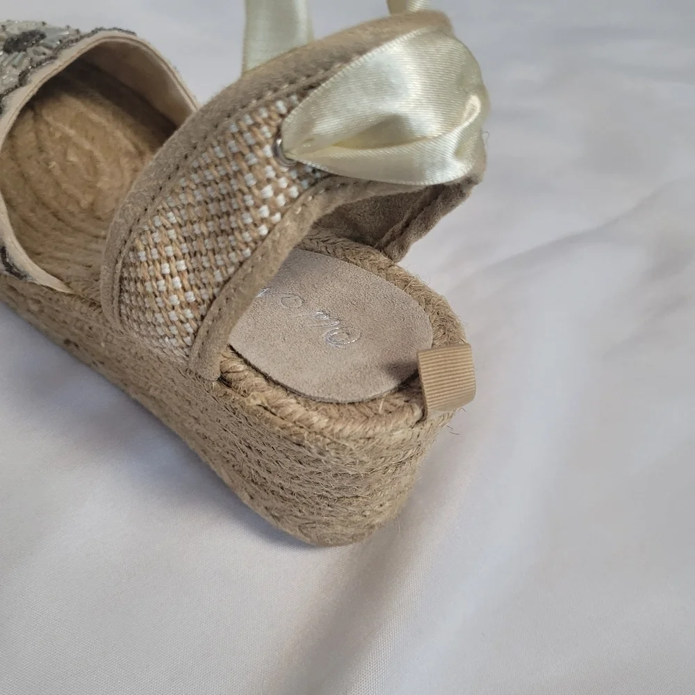 VTG Old Navy Women's Silver & Gold Satin Sequins Espadrille Shoes Size 8